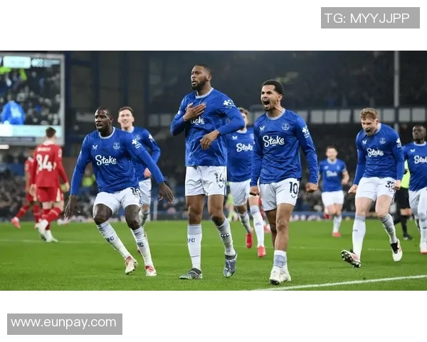 埃弗顿与伯恩茅斯精彩对决直播全程回顾与分析