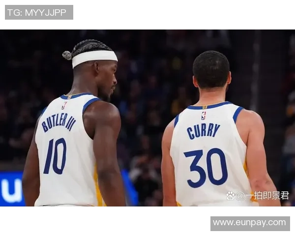 马刺与勇士2017季后赛第三场精彩对决回顾与分析