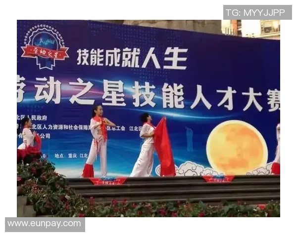 杨丽专访：从绿茵场到人生舞台的足球旅程回顾与展望